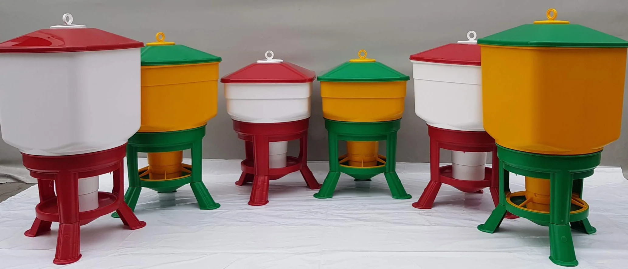 Kerbl 70245 poidło dla drobiu, 50 l