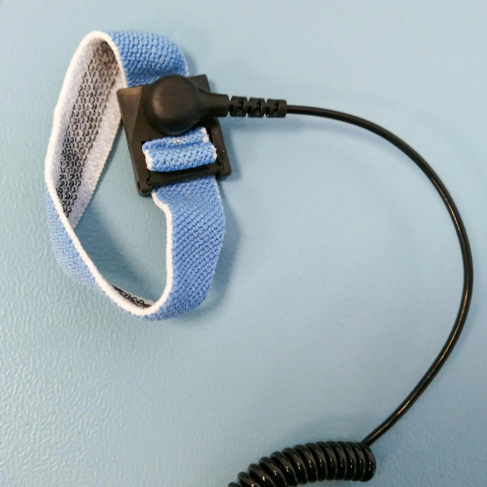 Kabel uziemiający ESD antystatyczny 180 cm z klipsem krokodyla 3 sztuki żółty zielony