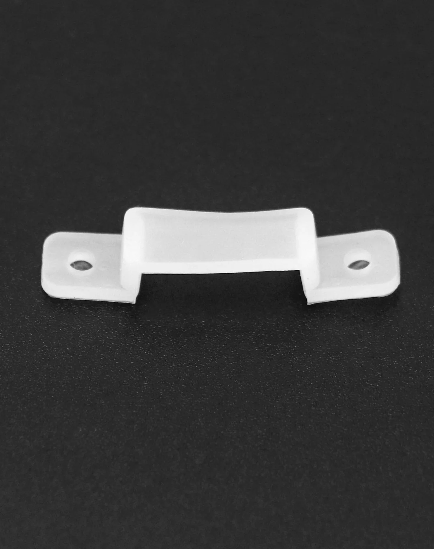 QWORK 100 sztuk klipsów do taśm LED 12 mm silikonowy RGB 1210