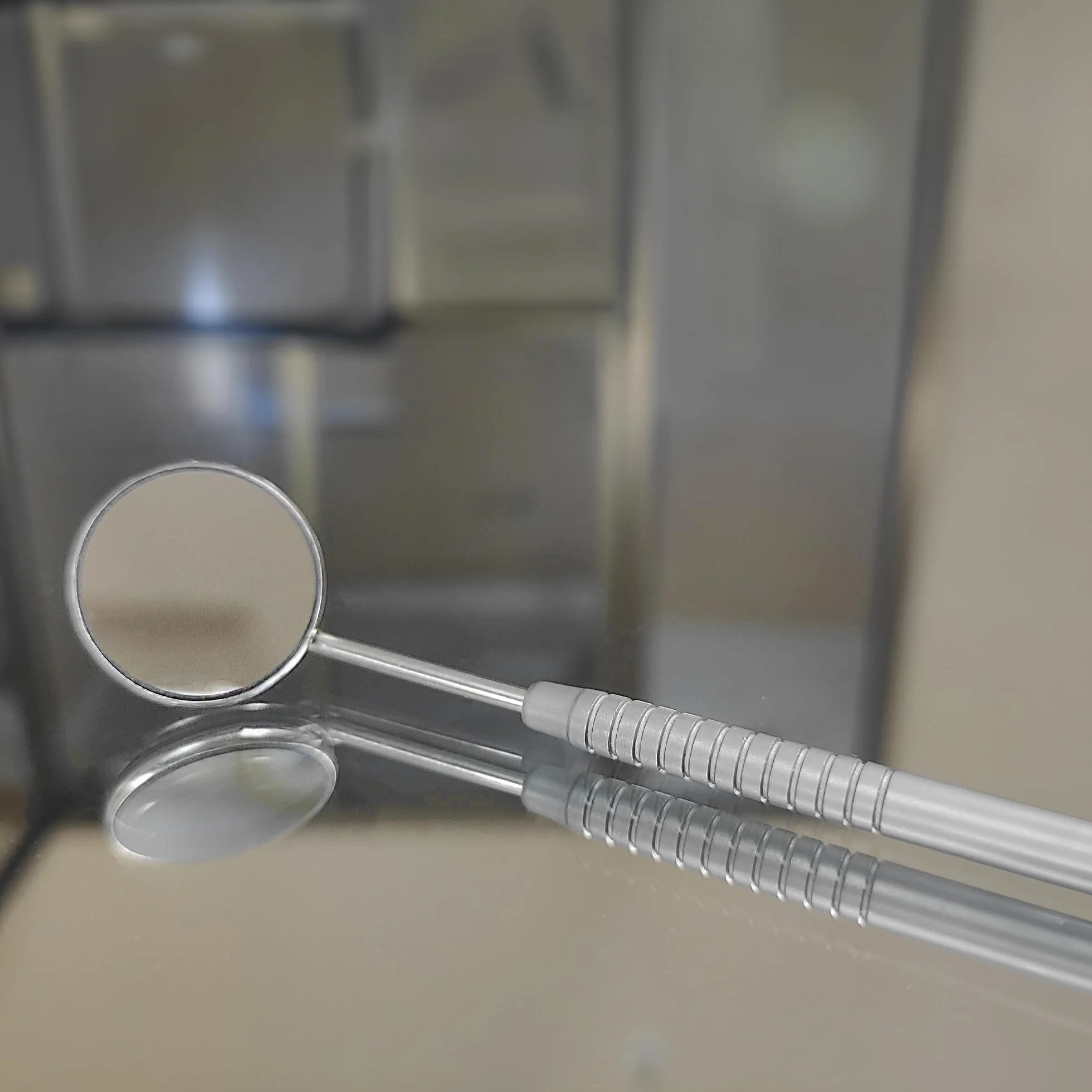 Lustro dentystyczne z uchwytem, lusterko do zębów stal nierdzewna narzędzia dentystyczne do kontroli czyszczenia zębów, higieniczne lustro do codziennego użytku CE