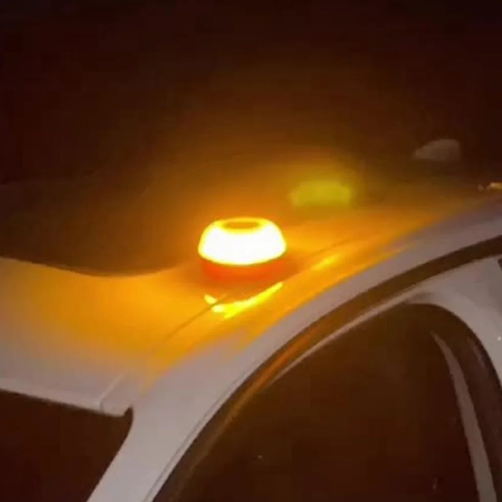 Lampy LED V16 Awaryjne Białe Żółte Światła Ostrzegawcze Magnetyczna Podstawa
