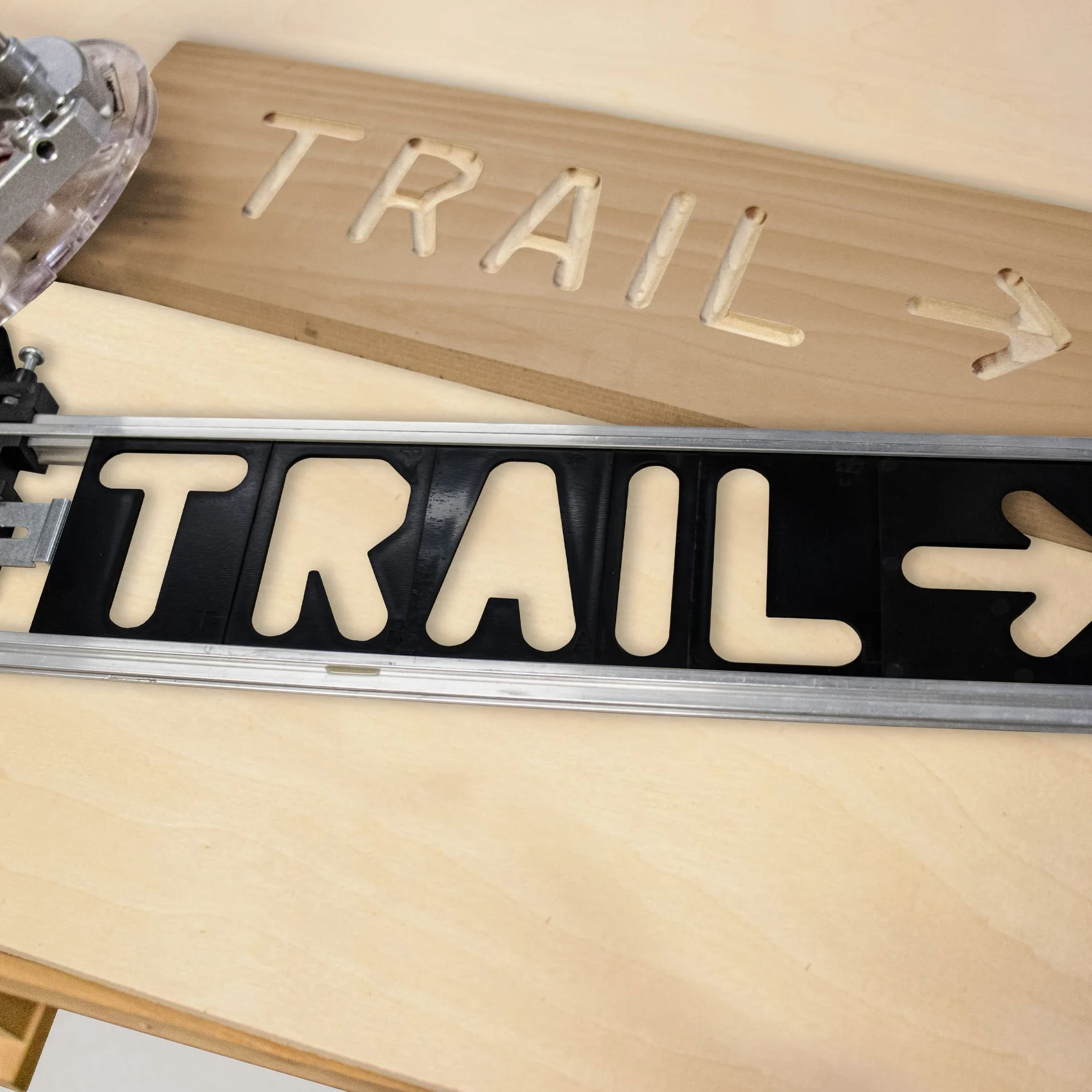 Milescraft 2207 3,8 cm i 6,3 cm. Szablony strzałek i symboli do znaku PRO & Sign Crafter Jig– Rout niestandardowe drewniane znaki z dodatkowymi symbolami - 26 szt.