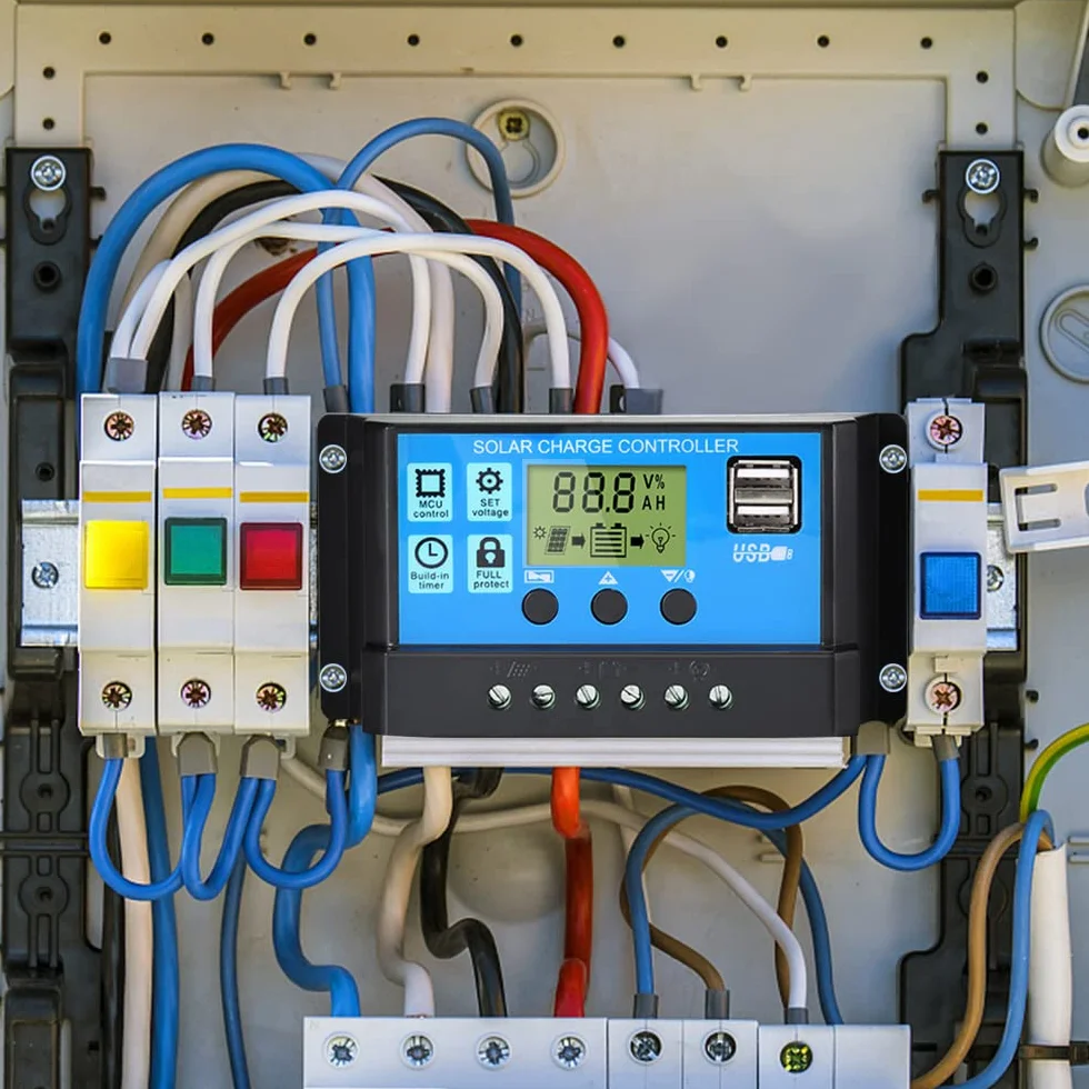 Anern Solarna ładowarka kontroler 30A Regulator ładowania solarnego 12V/24V Dual USB 5V LCD