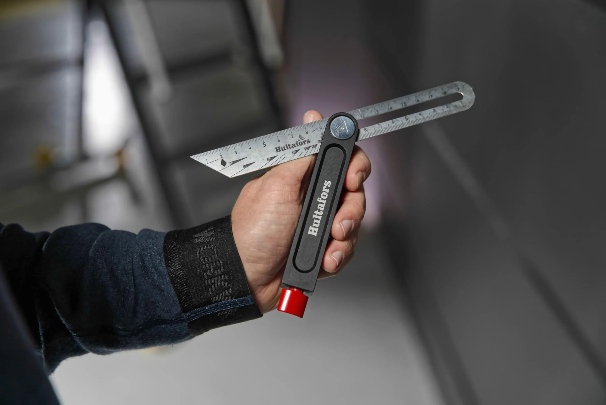 Hultafors Opaska kątowa 200 mm regulowany kąt Transfer z blokowaniem anodowane aluminium