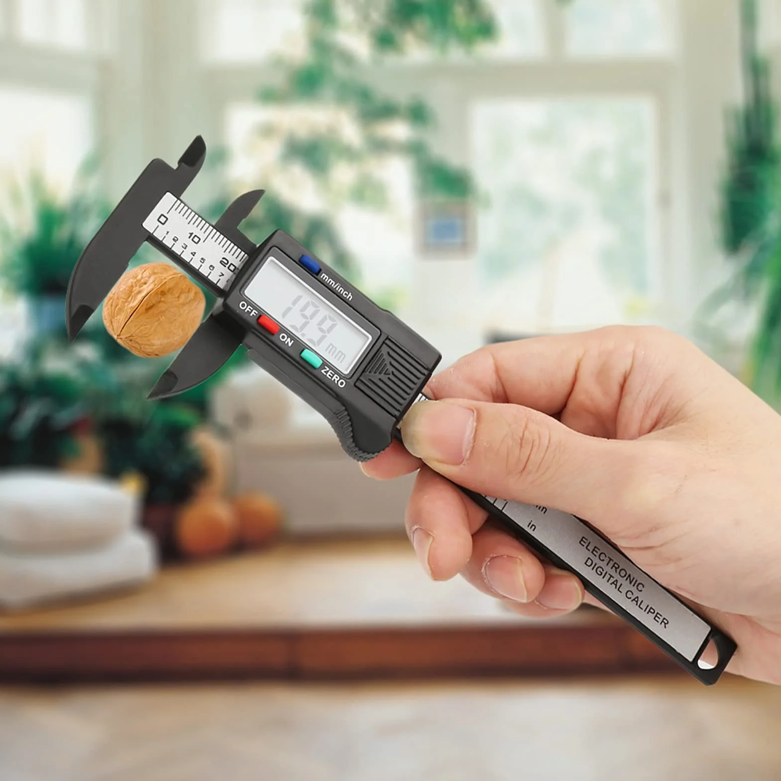 Praktyczna 100 Mm Plastikowa Elektroniczna Suwmiarka Cyfrowa z Dużym Ekranem LCD