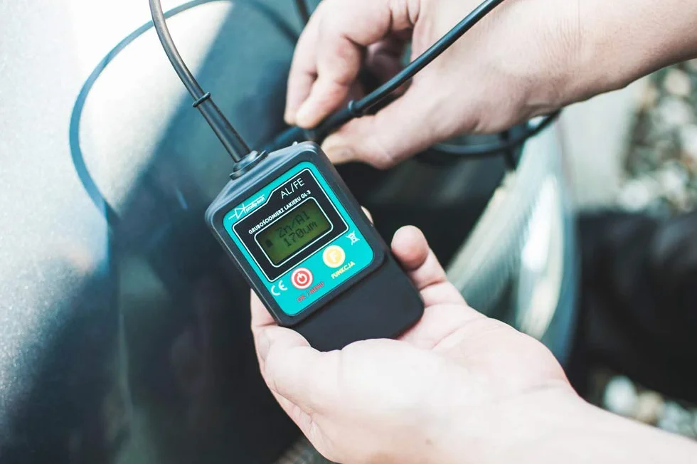 Miernik grubości lakieru GL-3sUV Tester UV Sonda na przewodzie Stal aluminium