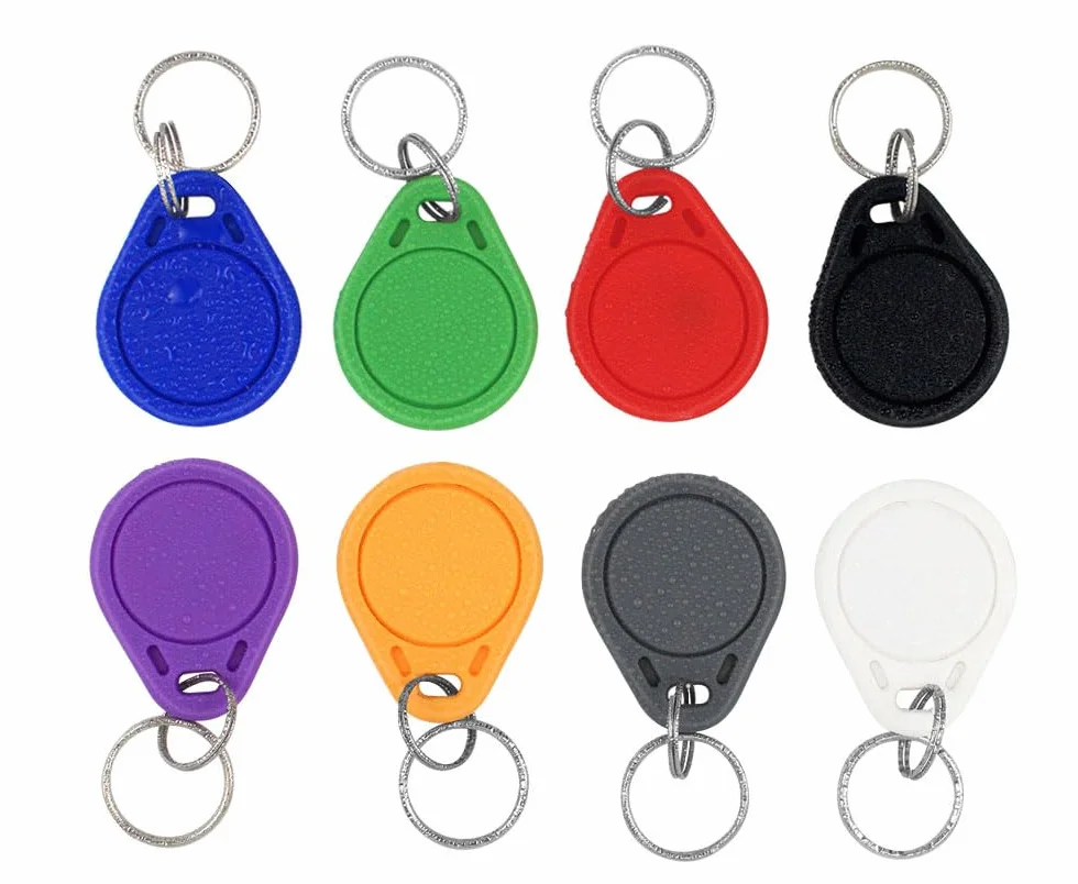 Breloczek do kluczy RFID 13,56 MHz 30 sztuk, możliwość wielokrotnego zapisu, kontrola dostępu
