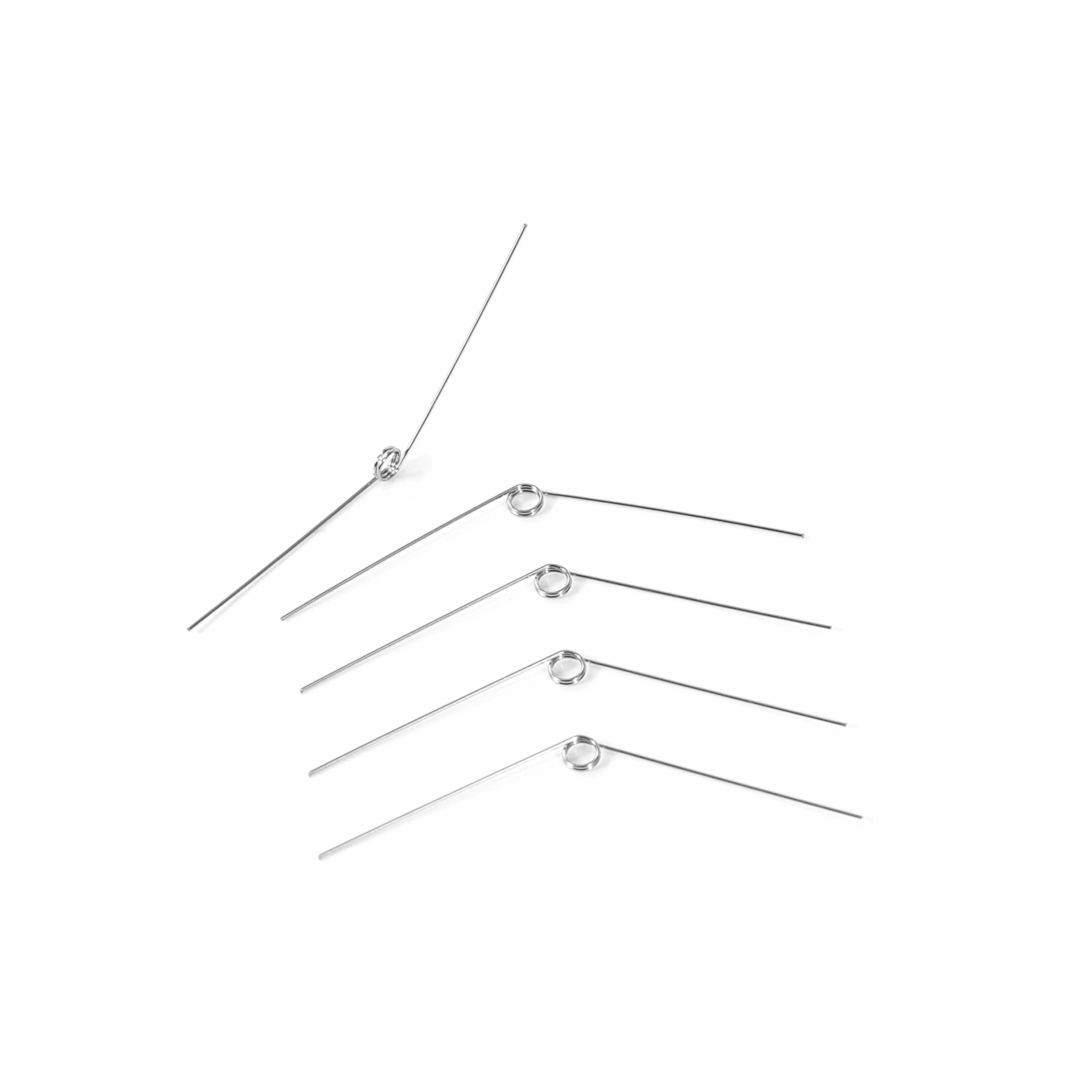 10 szt. sprężyn skrętnych ze stali nierdzewnej średnica drutu 0,3 mm średnica wewnętrzna 2 mm długość ramienia 20 mm kąt 135° 2 obroty prawy obrót 0,3 x 2 x 20 mm